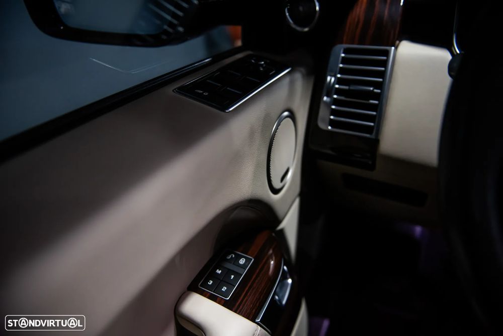 Land Rover Range Rover 4.4 SDV8 Vogue - 46