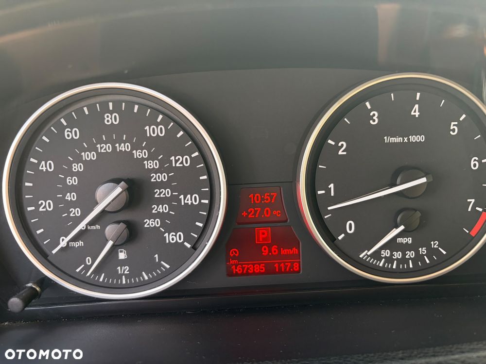 BMW X5 3.5i xDrive - 15