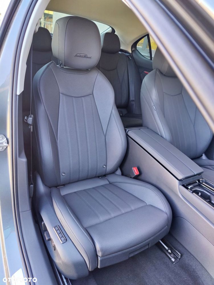 Skoda Superb 2.0 TSI L&K DSG - 30