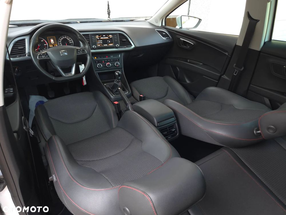 Seat Leon 2.0 TDI FR Black S&S - 30