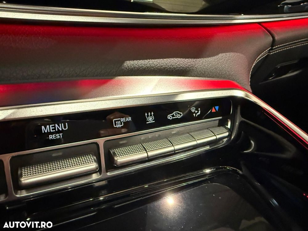 Mercedes-Benz AMG GT - 38