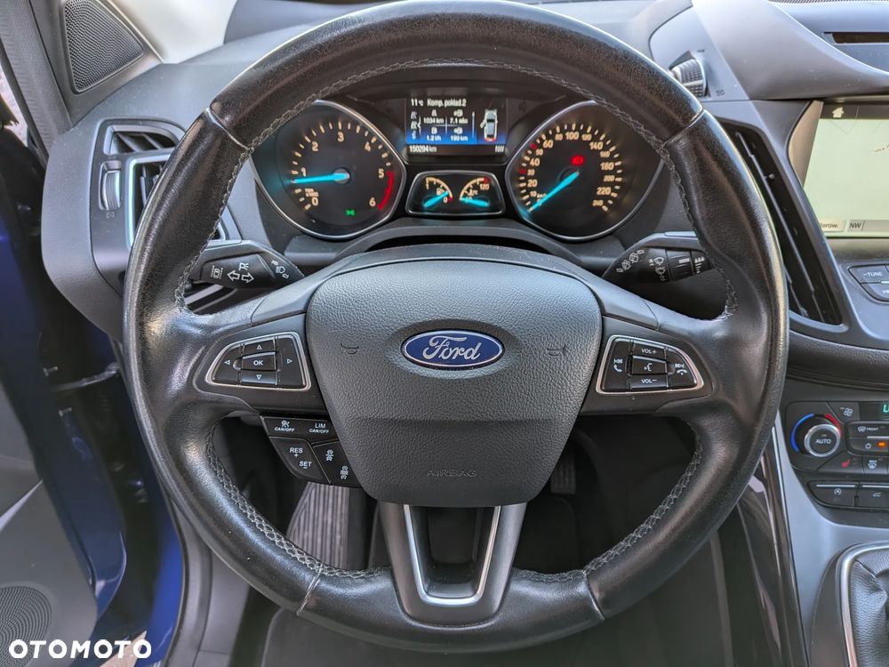 Ford Kuga - 17