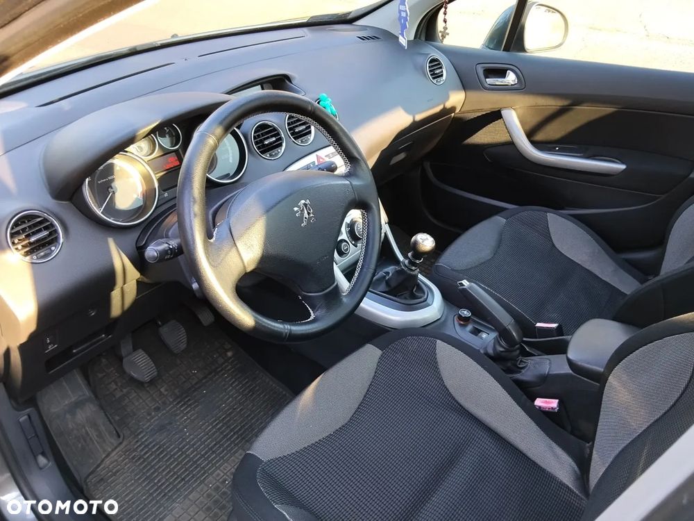 Peugeot 308 - 9