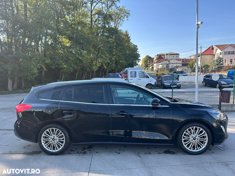 Ford Focus 1.0 EcoBoost Titanium Business - 4