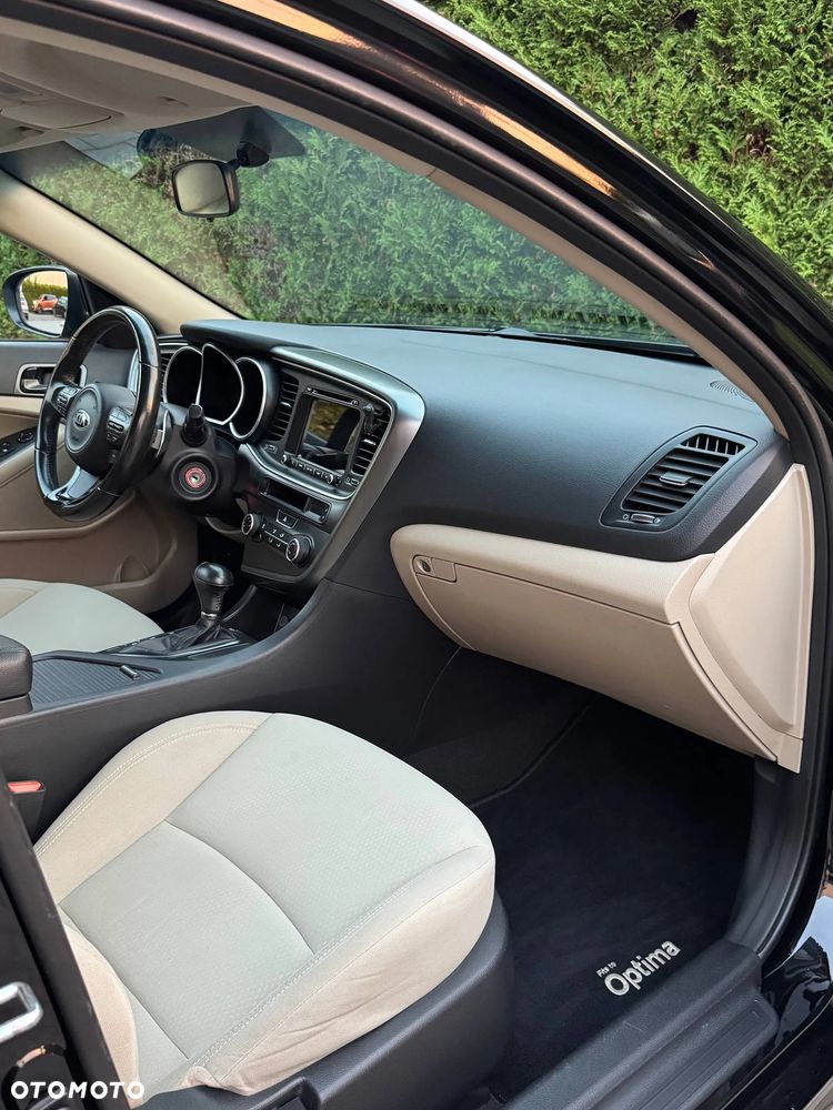 Kia Optima - 19