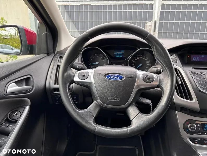 Ford Focus 1.6 Titanium - 8