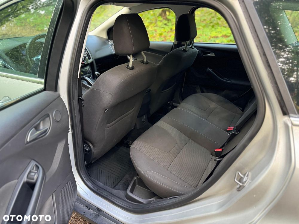 Ford Focus 1.6 EcoBoost Titanium - 10