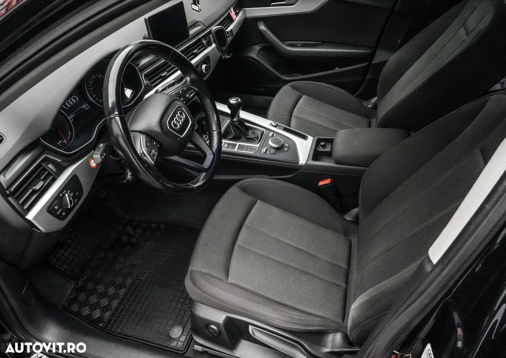 Audi A4 2.0 TDI Design - 11