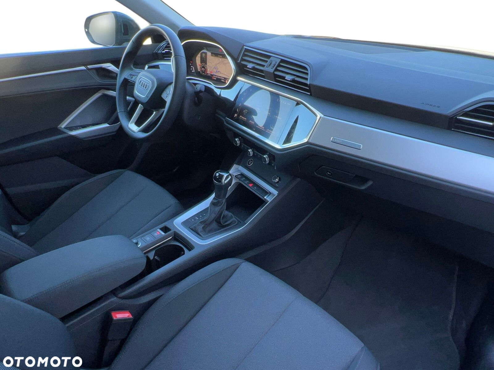 Audi Q3 Sportback - 14