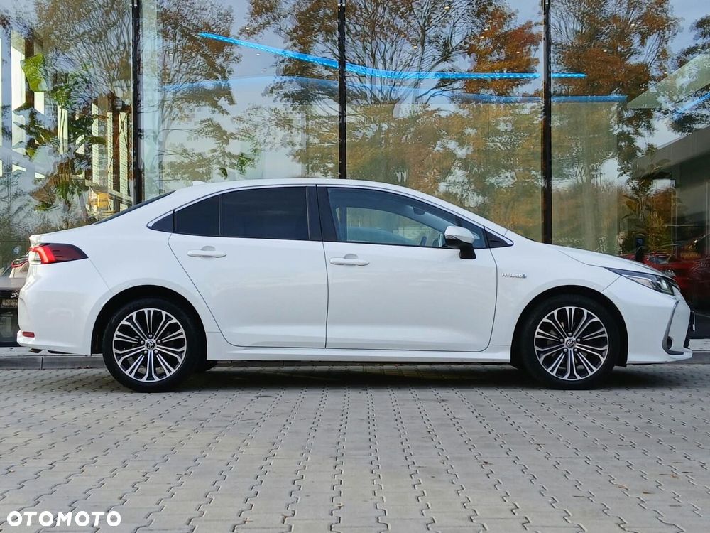 Toyota Corolla - 3