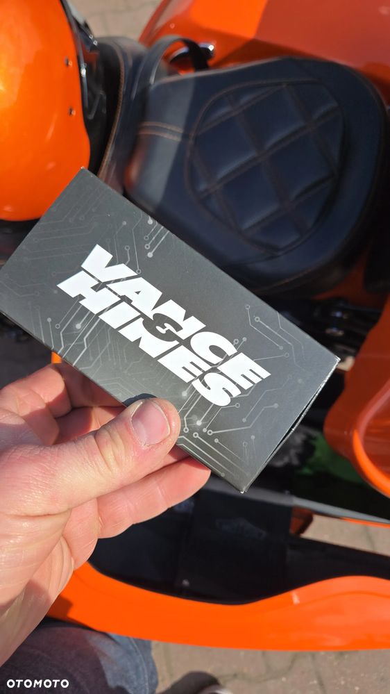 Harley-Davidson Touring Road Glide - 13