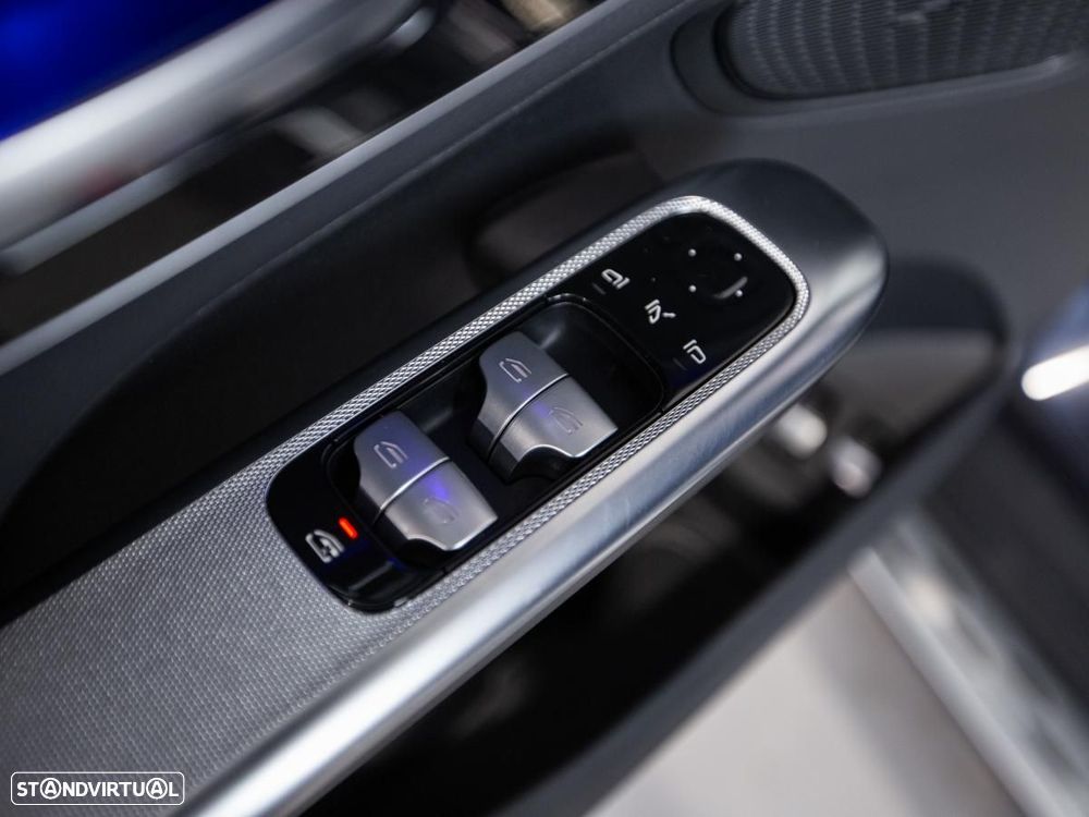 Mercedes-Benz GLC 300 e 4Matic - 10