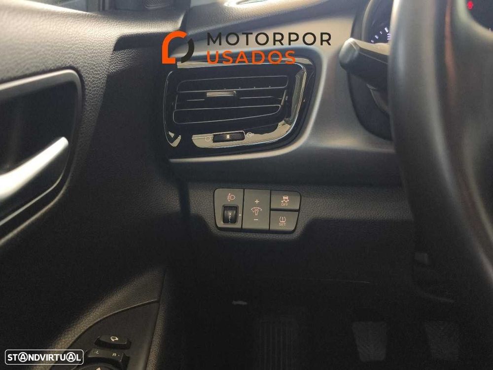 Kia Rio 1.2 CVVT LX - 20