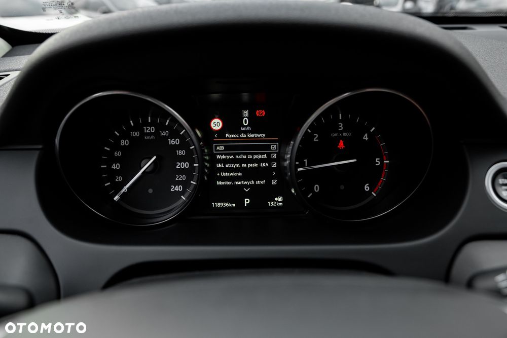 Land Rover Discovery Sport TD4 HSE - 31