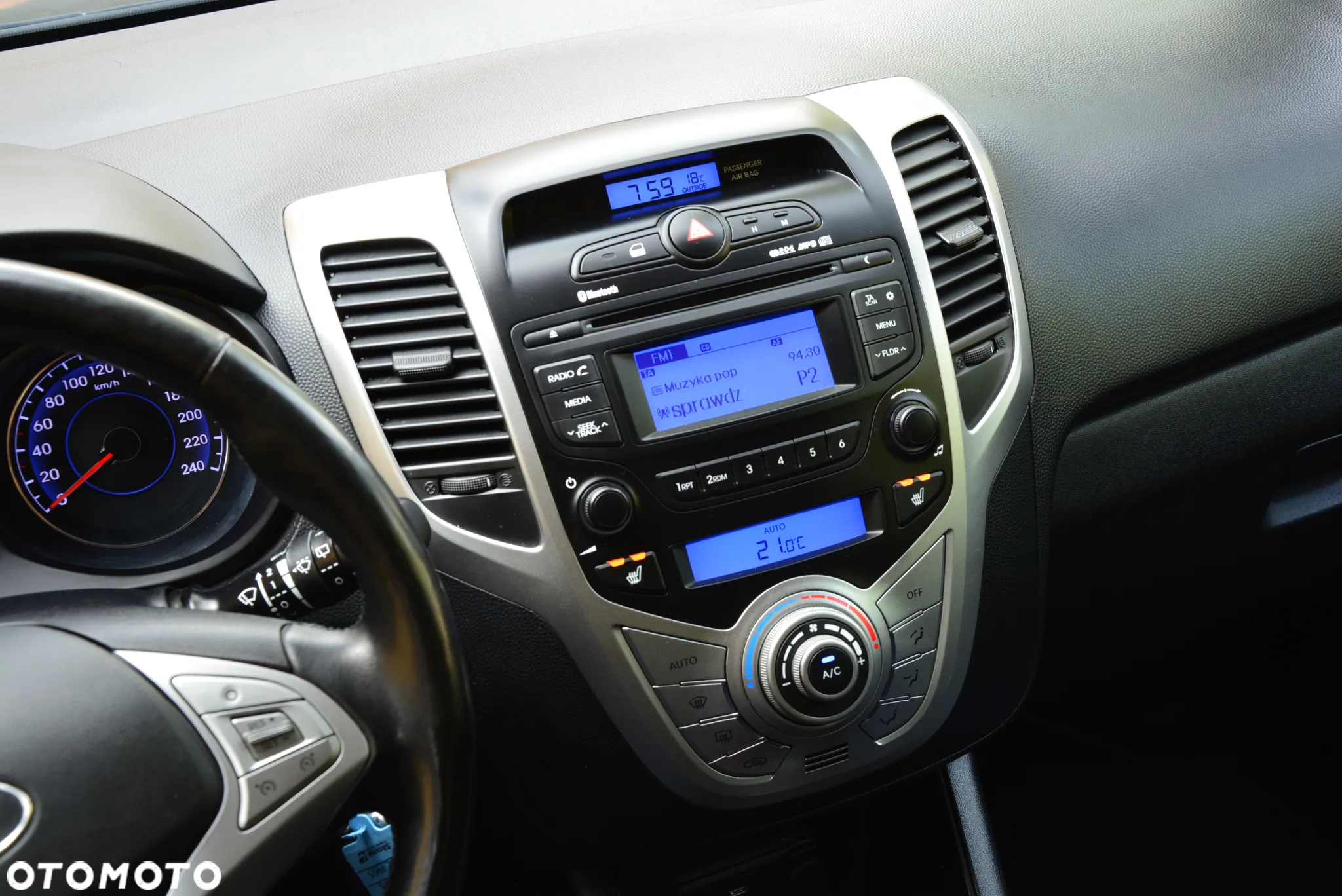 Hyundai ix20 1.4 blue Style - 9