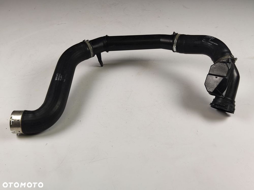 VOLVO XC40 2.0T T4 17-21r Rura Przewód Intercoolera - 3