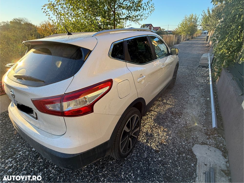 Nissan Qashqai 1.6 DCI Start/Stop X-TRONIC Tekna - 4