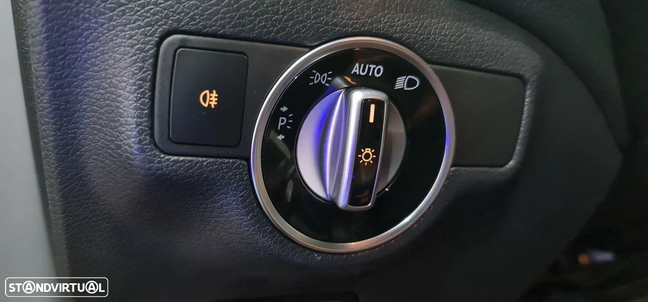 Mercedes-Benz CLA 180 - 19