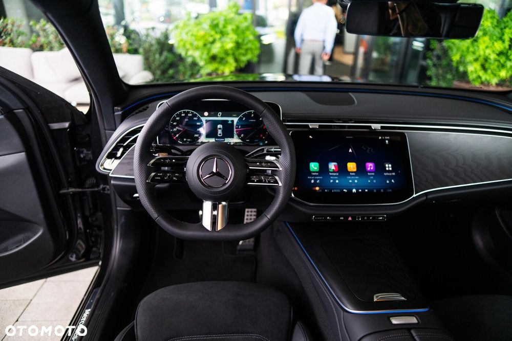 Mercedes-Benz Klasa E - 19