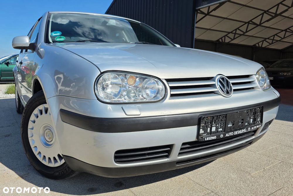 Volkswagen Golf 1.4 Comfortline - 1