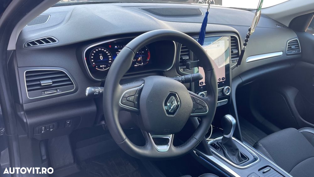 Renault Megane 2022 photo 5
