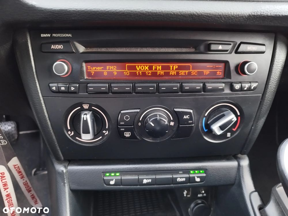 BMW X1 sDrive16d - 36