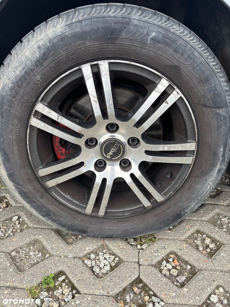 Volkswagen Golf 1.9 TDI Comfortline - 9