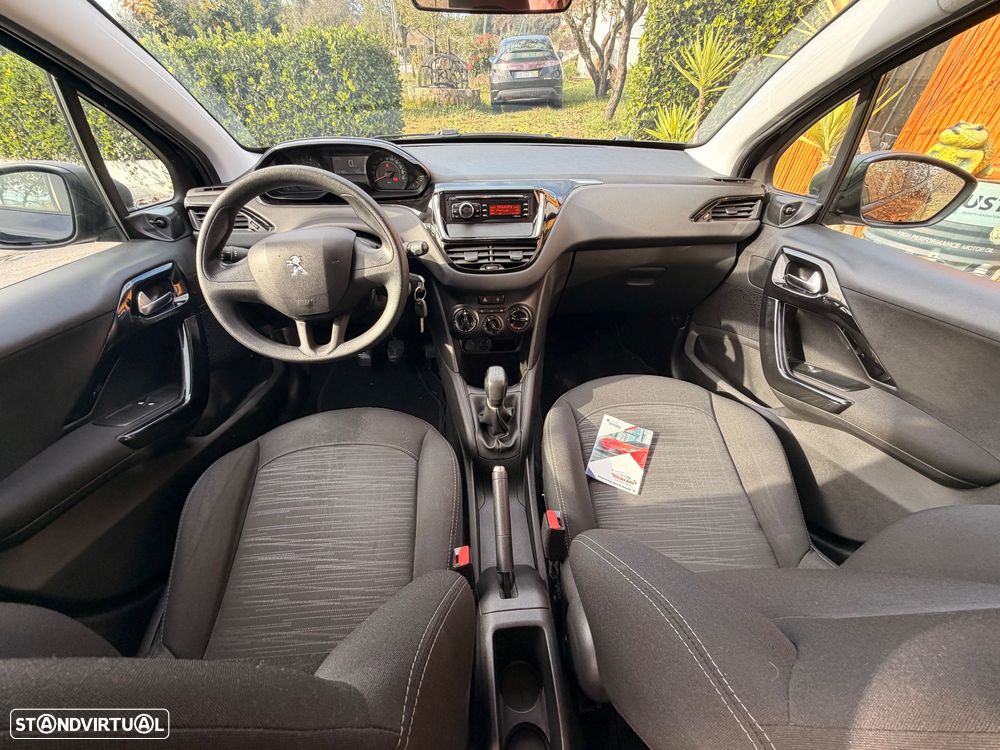 Peugeot 208 1.2 VTi SE Style - 18