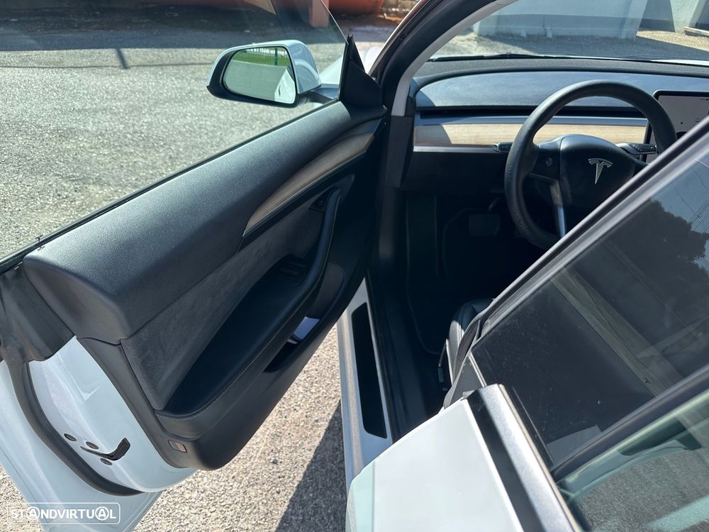Tesla Model 3 Long Range Tração Integral — fotografia 14