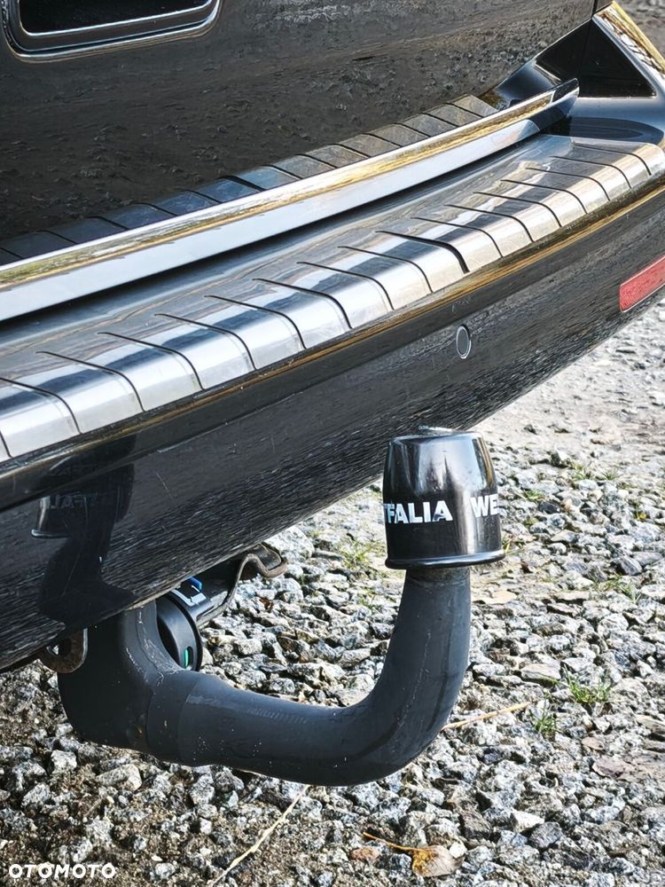 Volkswagen Multivan - 38