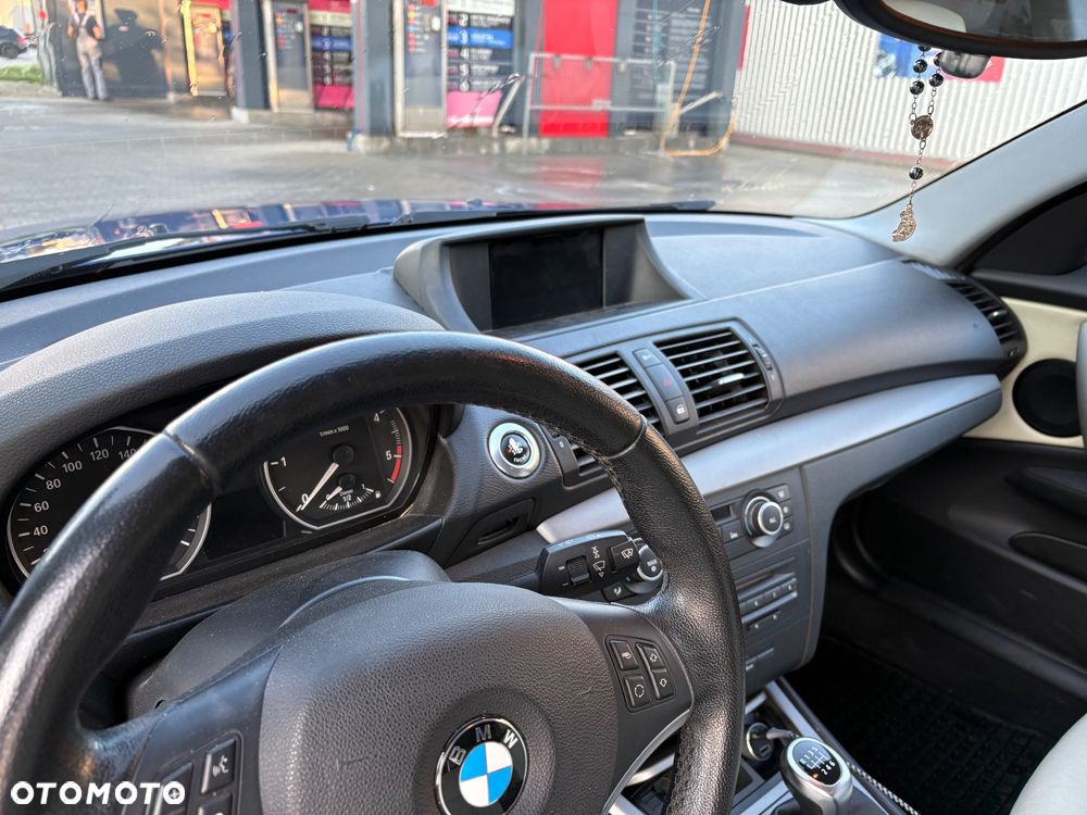 BMW Seria 1 - 9