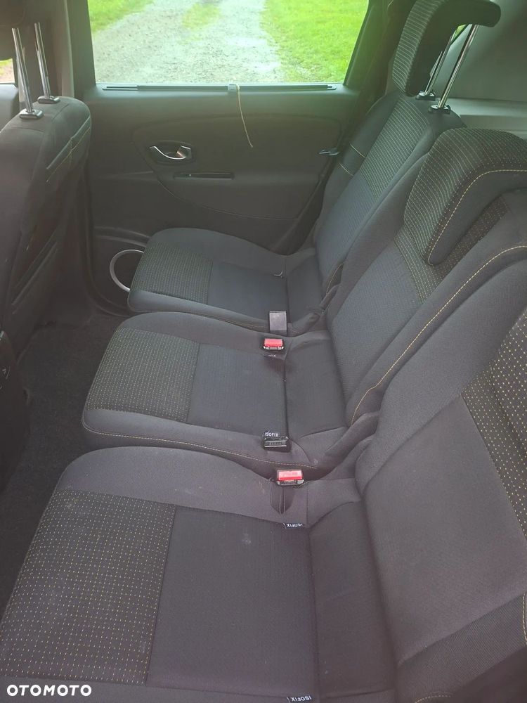 Renault Scenic 1.4 16V TCE Bose Edition - 32