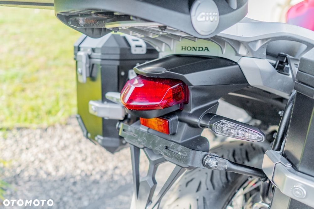 Honda VFR - 26