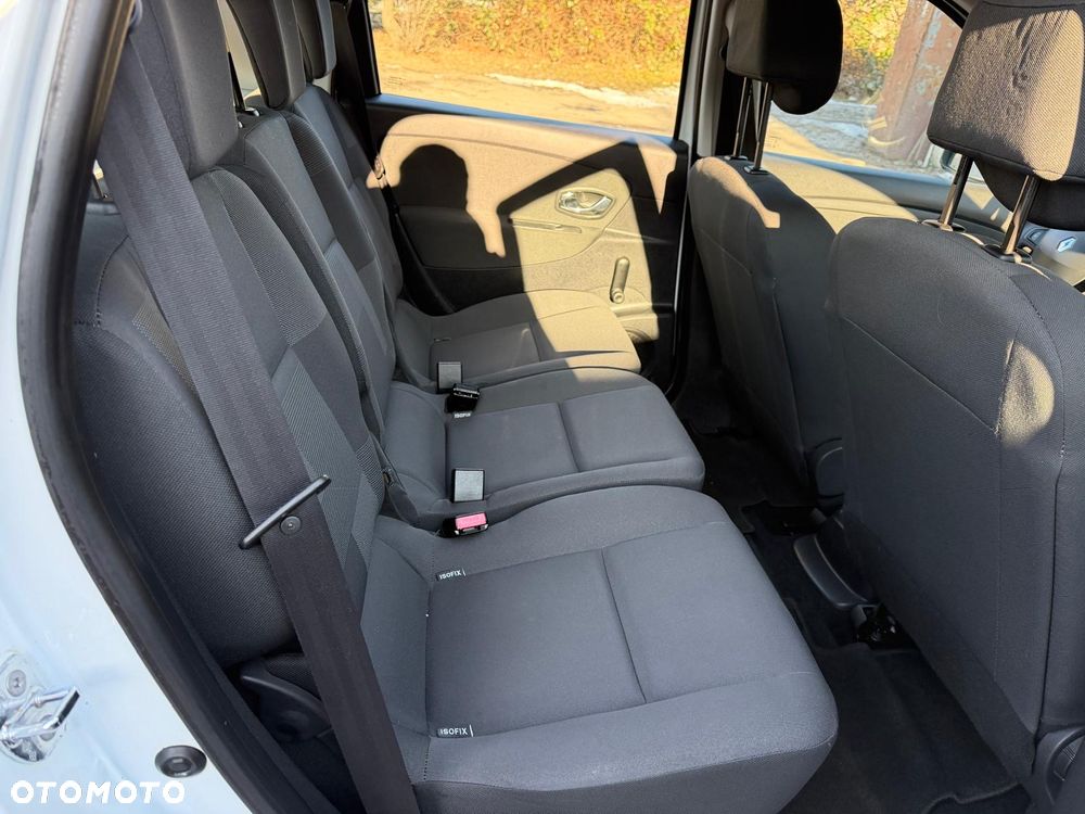 Renault Scenic 1.6 16V 110 TomTom Edition - 22