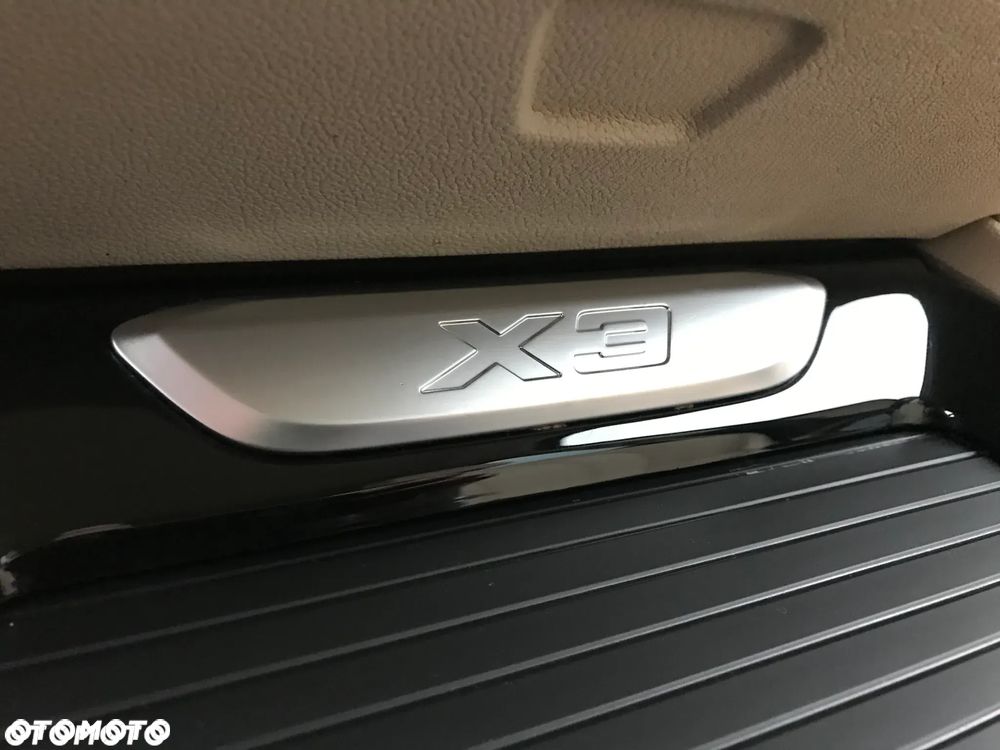 BMW X3 xDrive20d Business Edition - 35