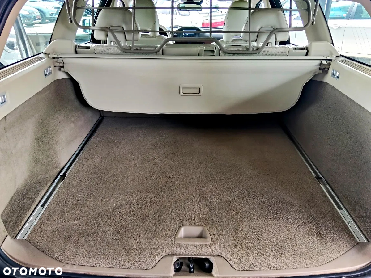 Volvo XC 70 D5 AWD Summum - 21
