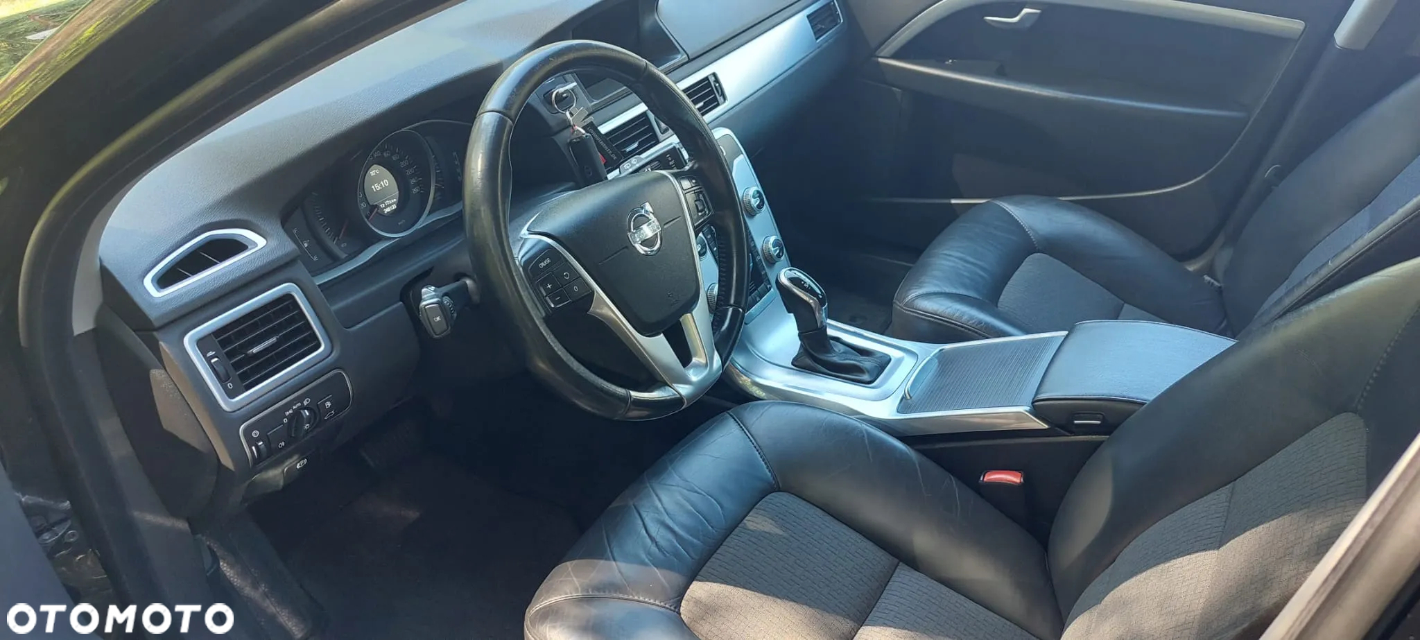 Volvo V70 D4 Drive-E Momentum - 17
