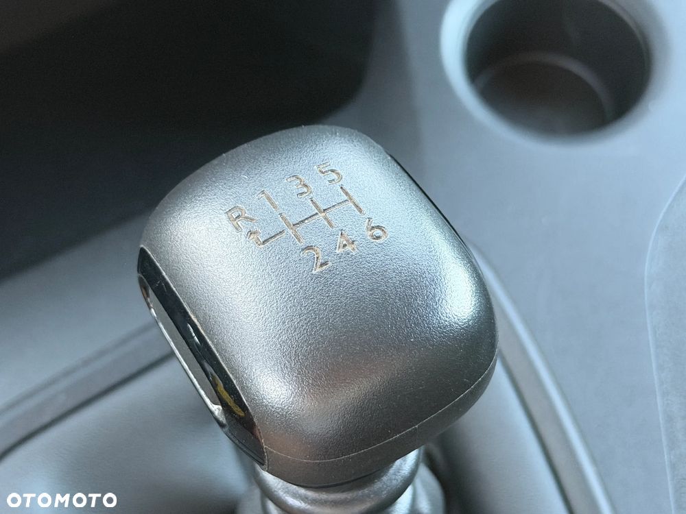 Peugeot PARTNER - 19