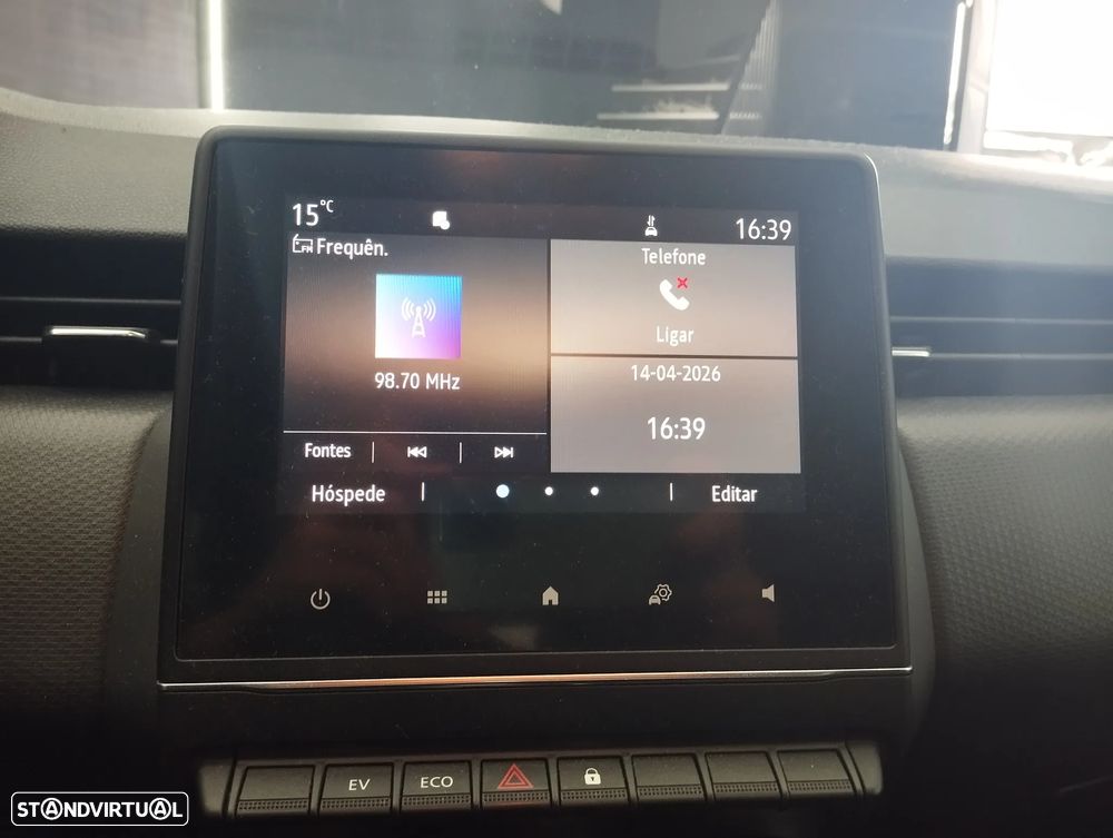 Renault Clio 1.6 E-Tech Intens - 23