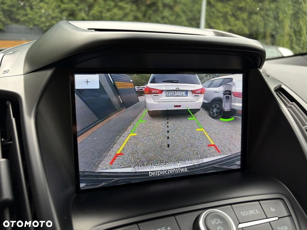 Ford Kuga 2.0 TDCi 2x4 ST-Line - 30
