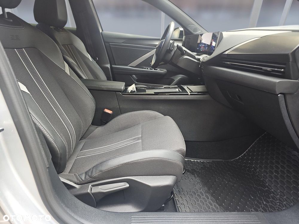 Opel Astra 1.5 CDTI GS S&S - 11
