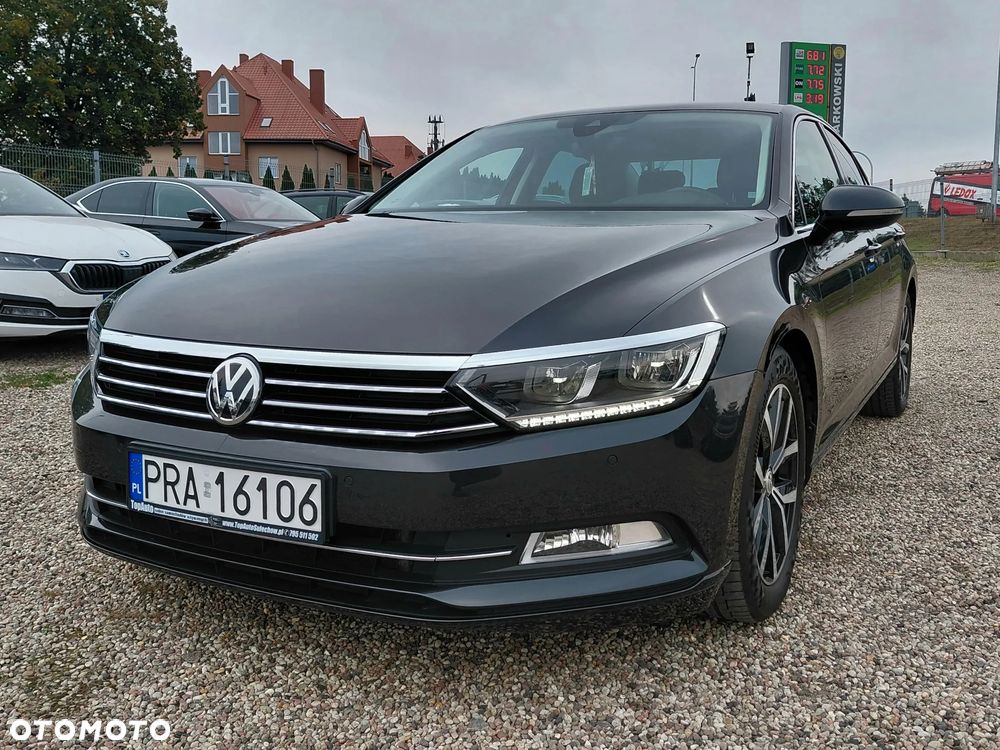 Volkswagen Passat 1.8 TSI BMT Comfortline DSG - 2