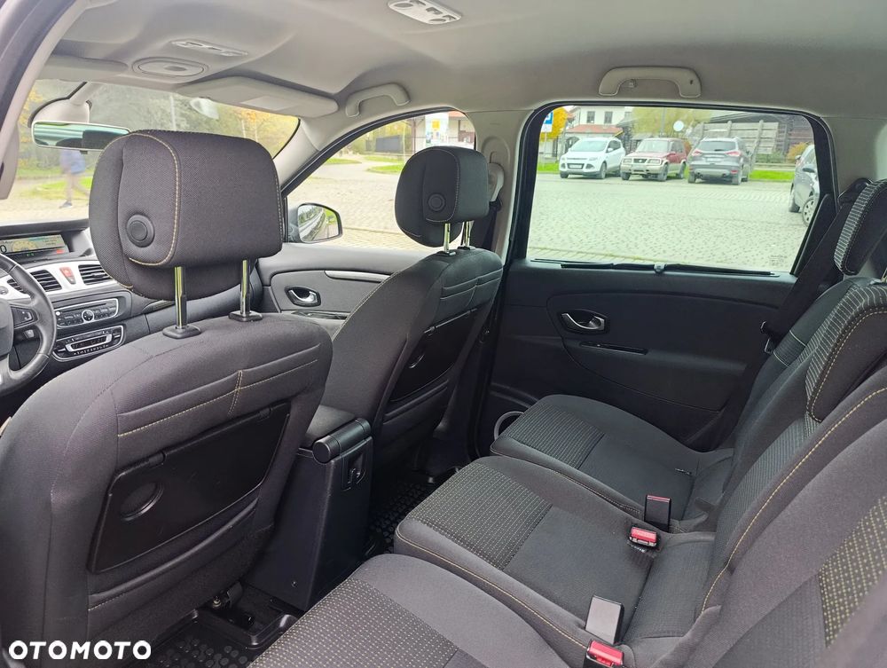 Renault Scenic 1.4 16V TCE Expression - 15