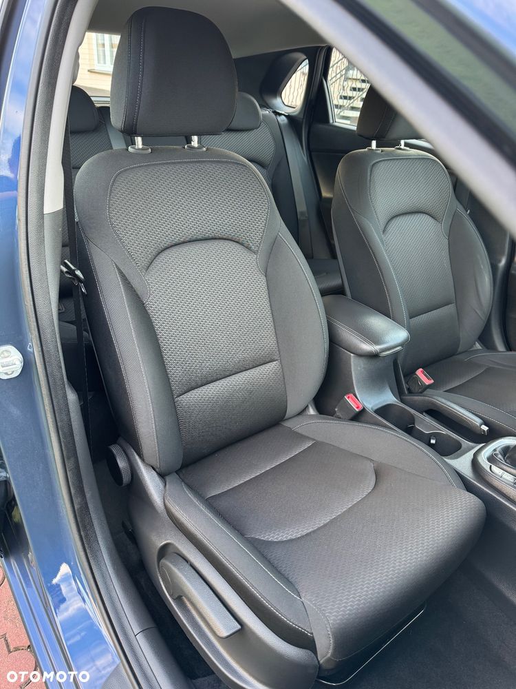 Hyundai i30 1.6 CRDi Comfort - 12