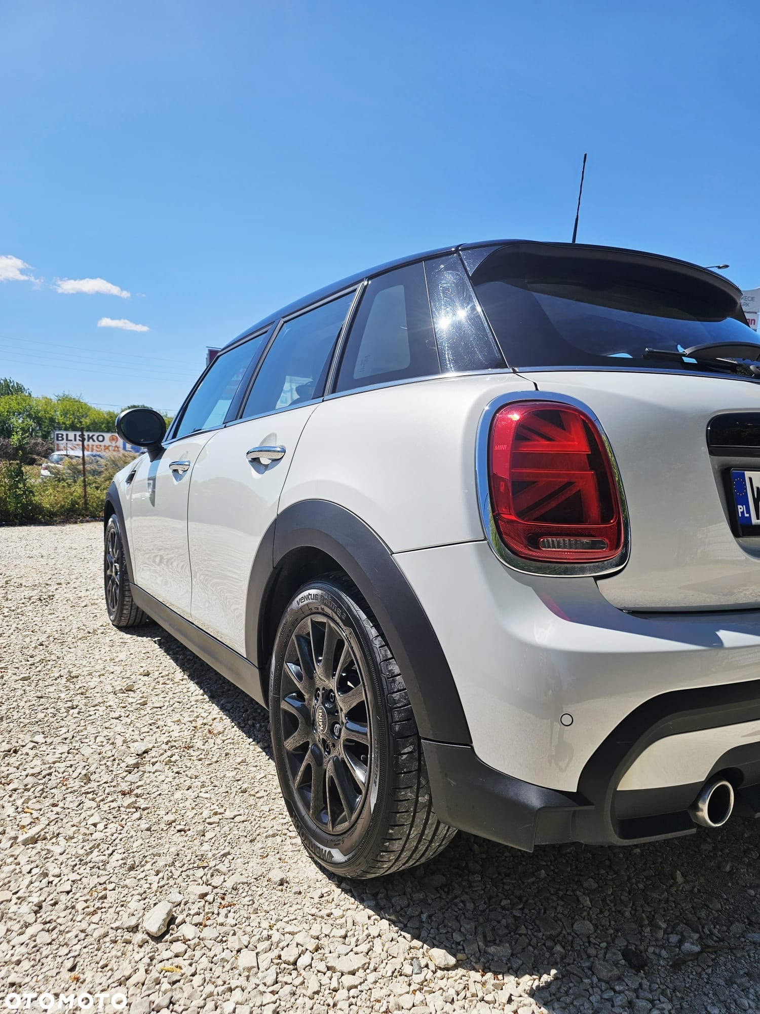 MINI Cooper Standard - 6
