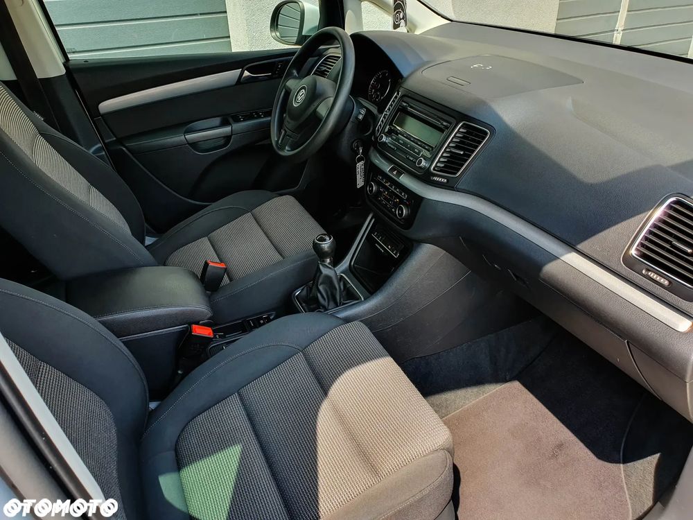 Volkswagen Sharan - 31