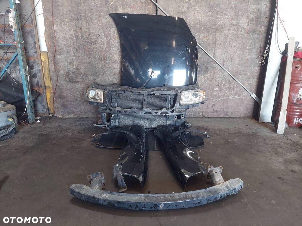 KOMPLETNY PRZÓD MASKA PASA LAMPY BŁOTNIKI PASSAT B5 FL LIFT L041 ID: 238316 - 2