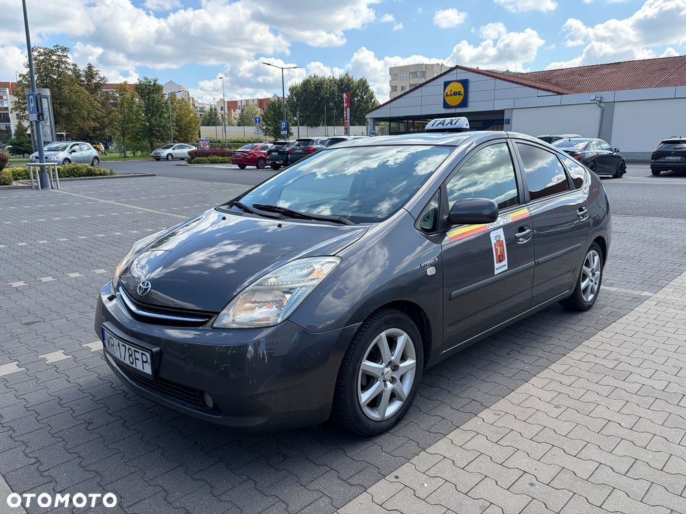 Toyota Prius 1.5 VVT-i Prestige - 1