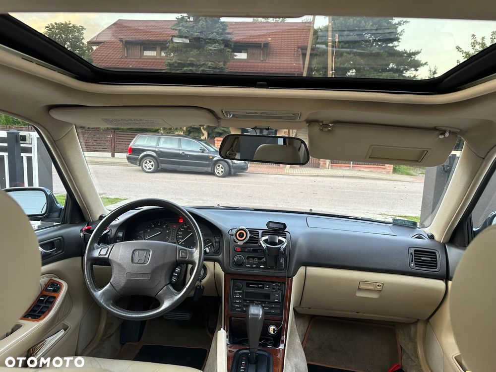 Honda Legend 3.2 - 28