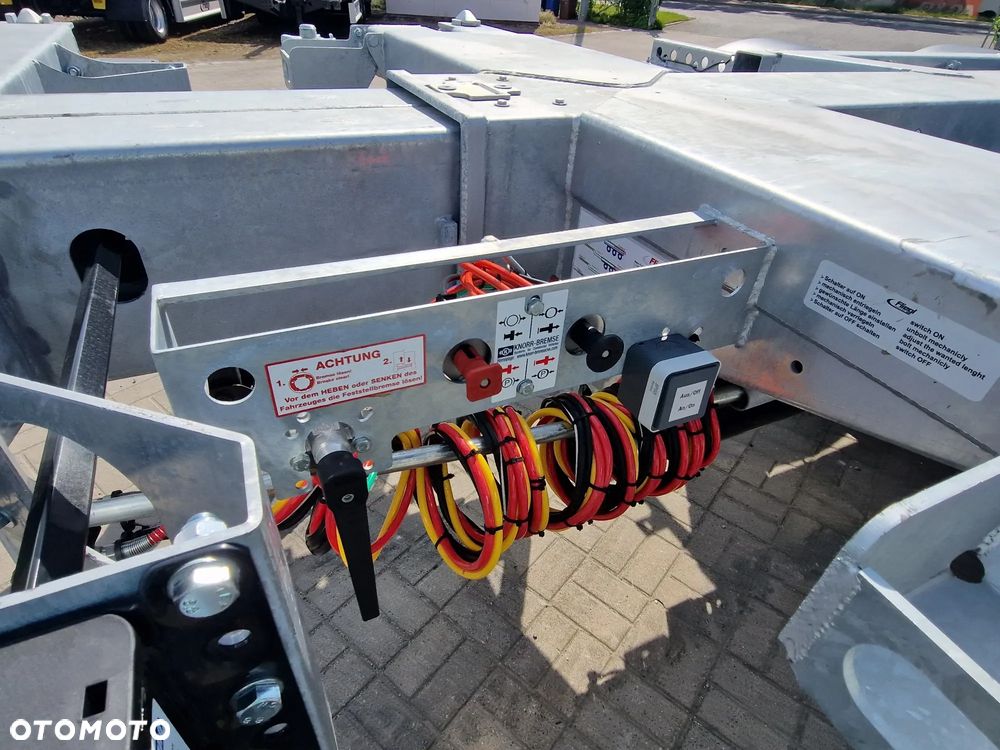 Fliegl Vario V3 rozsuwana - 4